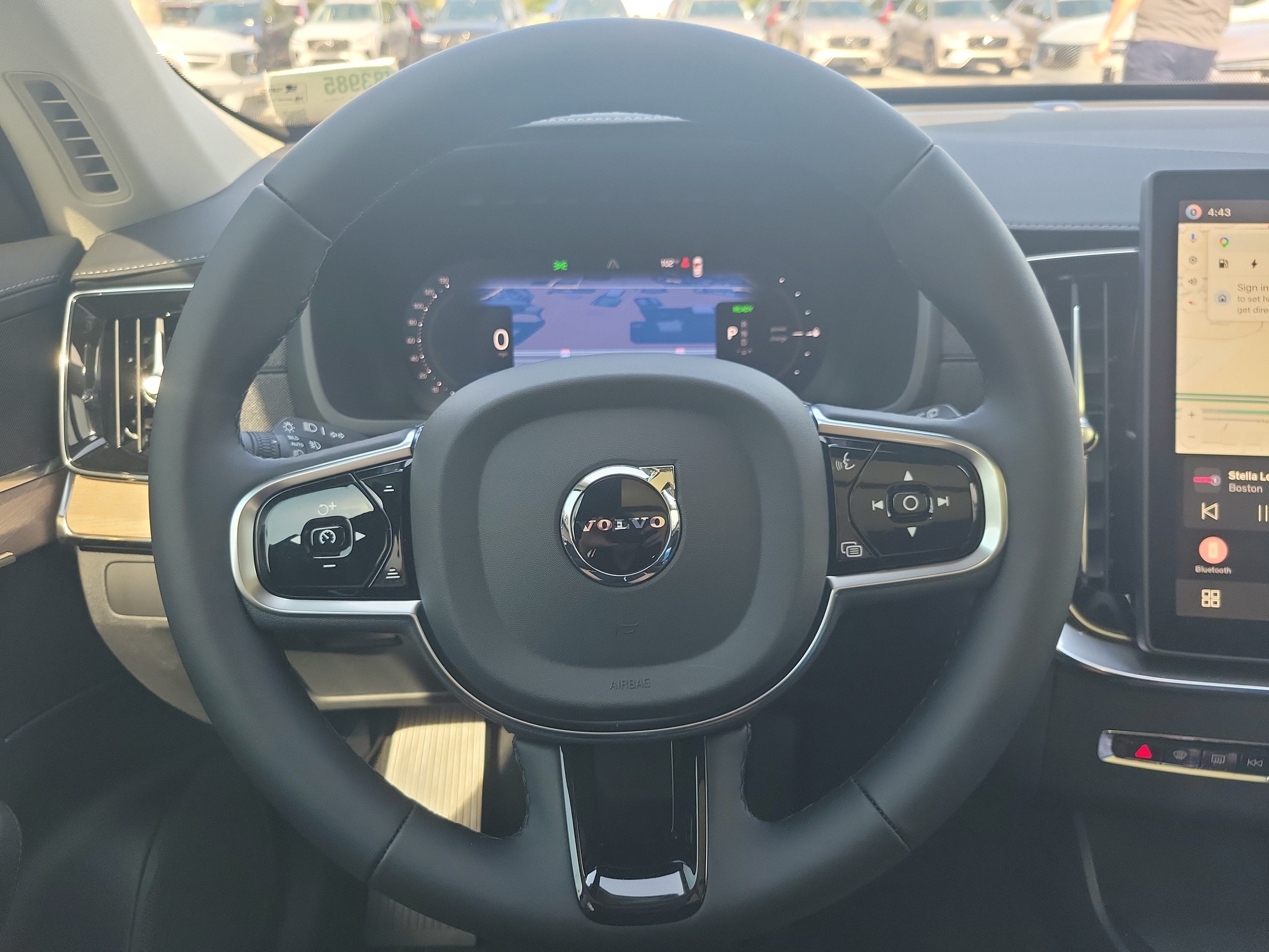 2026 Volvo XC90 Plug-In Hybrid Plus