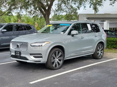 2025 Volvo XC90 Plug-In Hybrid Plus