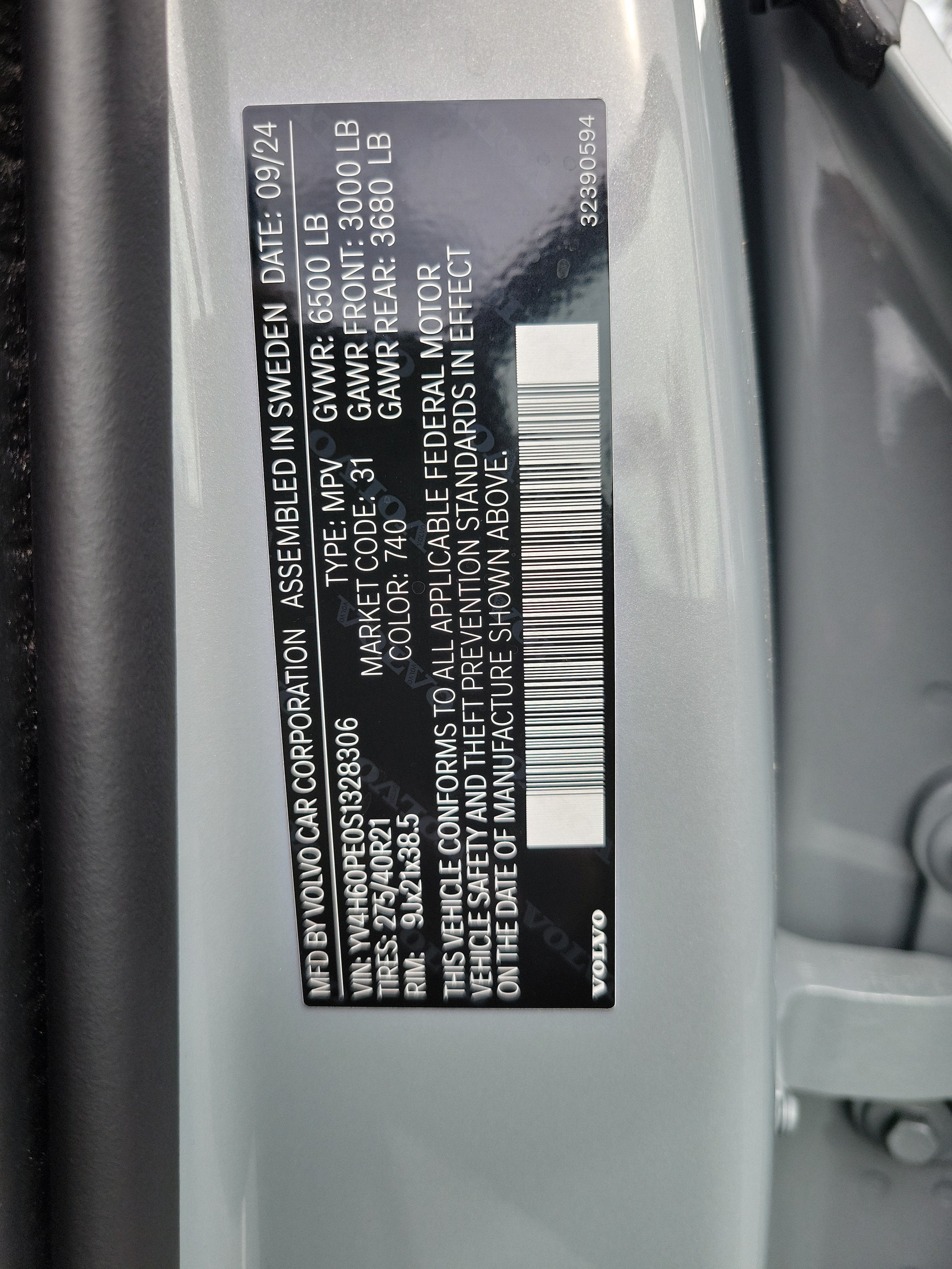 2025 Volvo XC90 Plug-In Hybrid Plus