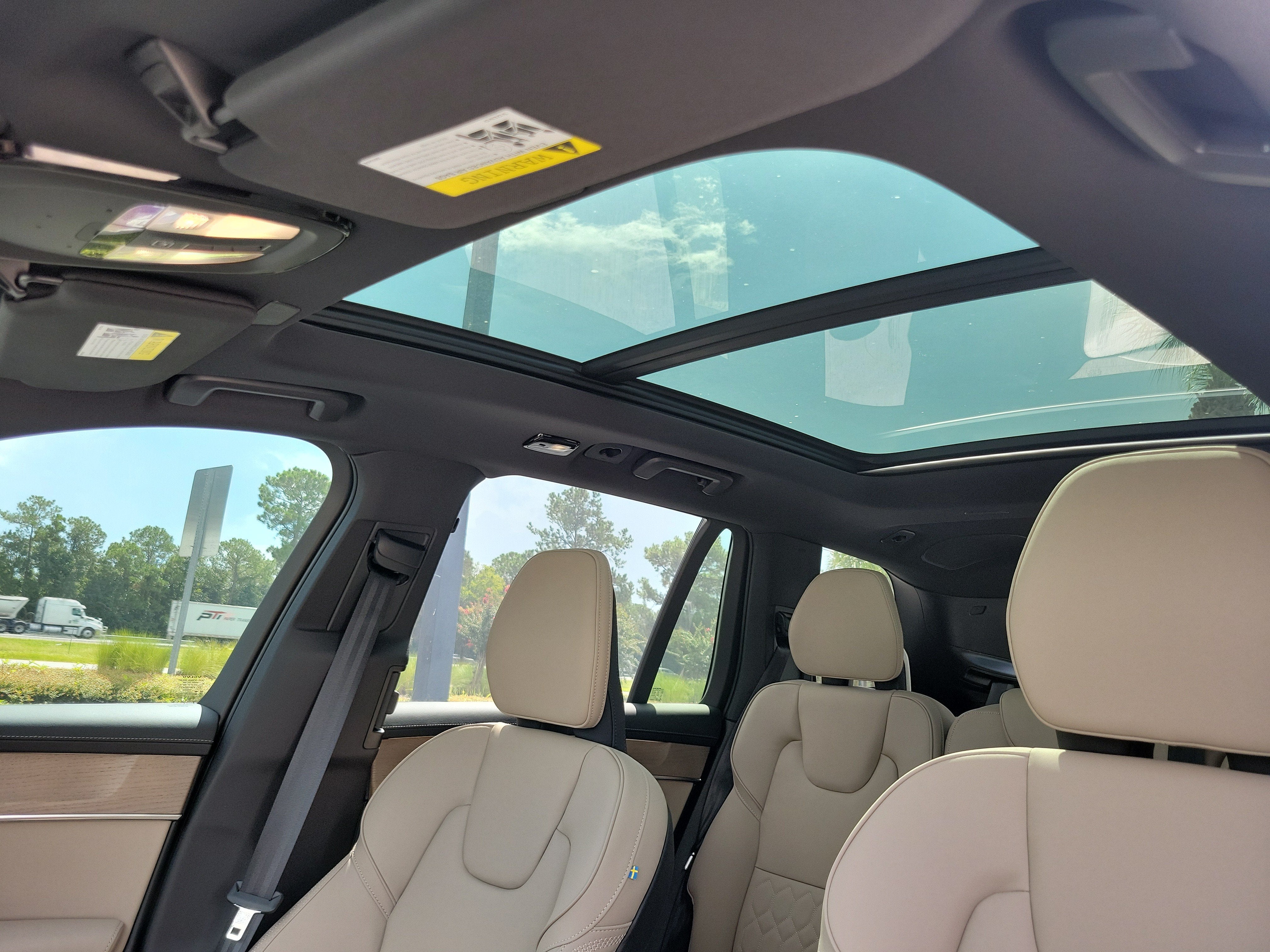 2026 Volvo XC90 Plug-In Hybrid Plus