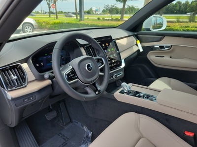 2026 Volvo XC90 Plug-In Hybrid Plus
