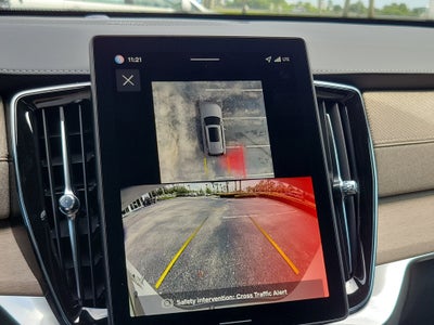 2026 Volvo XC90 Plug-In Hybrid Plus