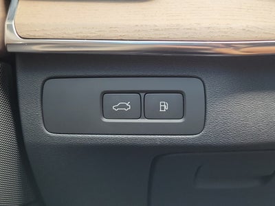 2026 Volvo XC90 Plug-In Hybrid Plus