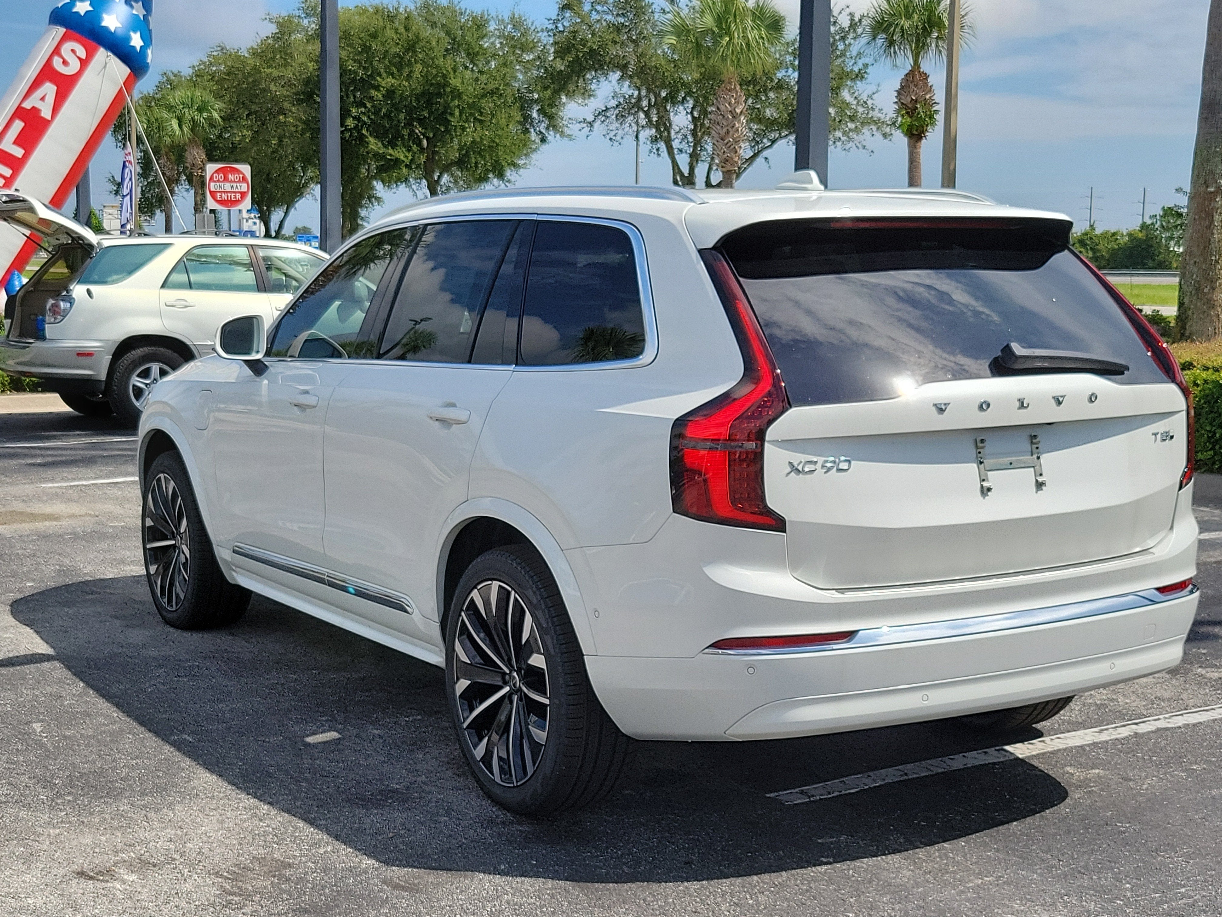 2026 Volvo XC90 Plug-In Hybrid Plus