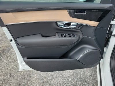 2026 Volvo XC90 Plug-In Hybrid Plus