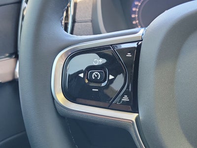 2026 Volvo XC90 Plug-In Hybrid Plus