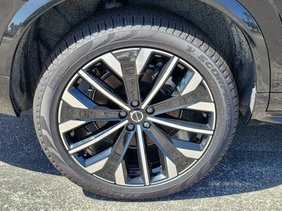 2026 Volvo XC90 Plug-In Hybrid Plus