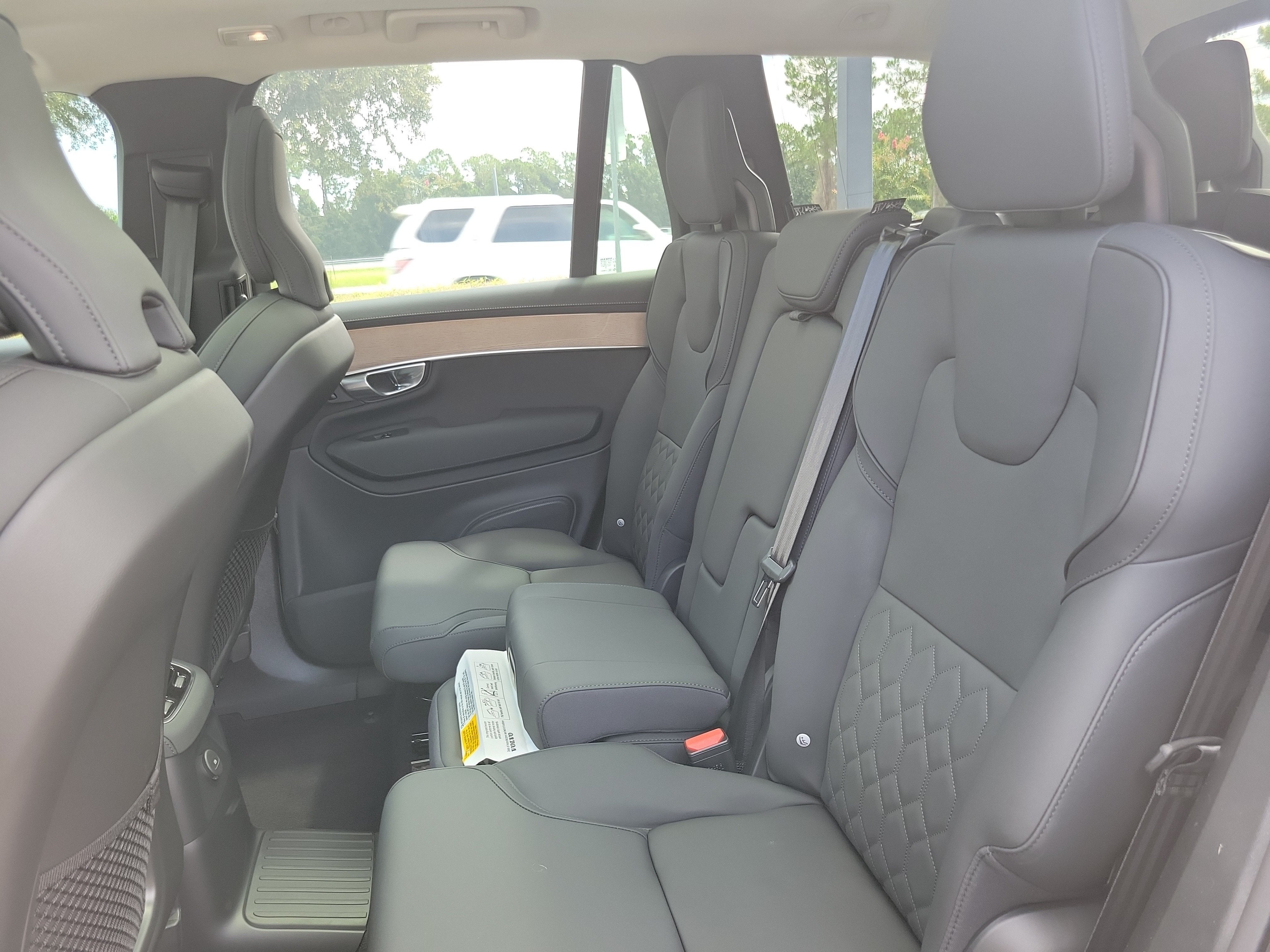 2026 Volvo XC90 Plug-In Hybrid Plus