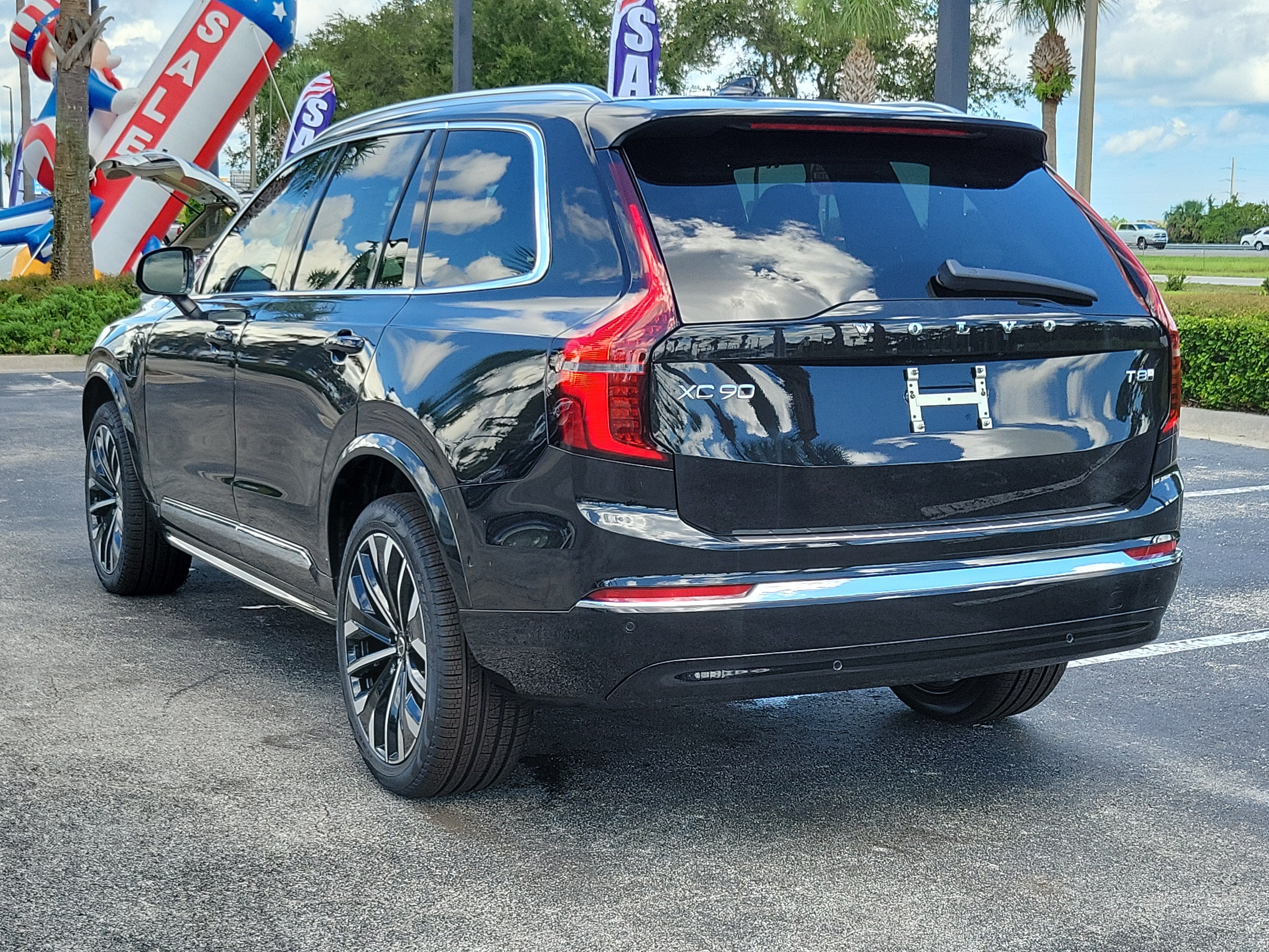 2026 Volvo XC90 Plug-In Hybrid Ultra