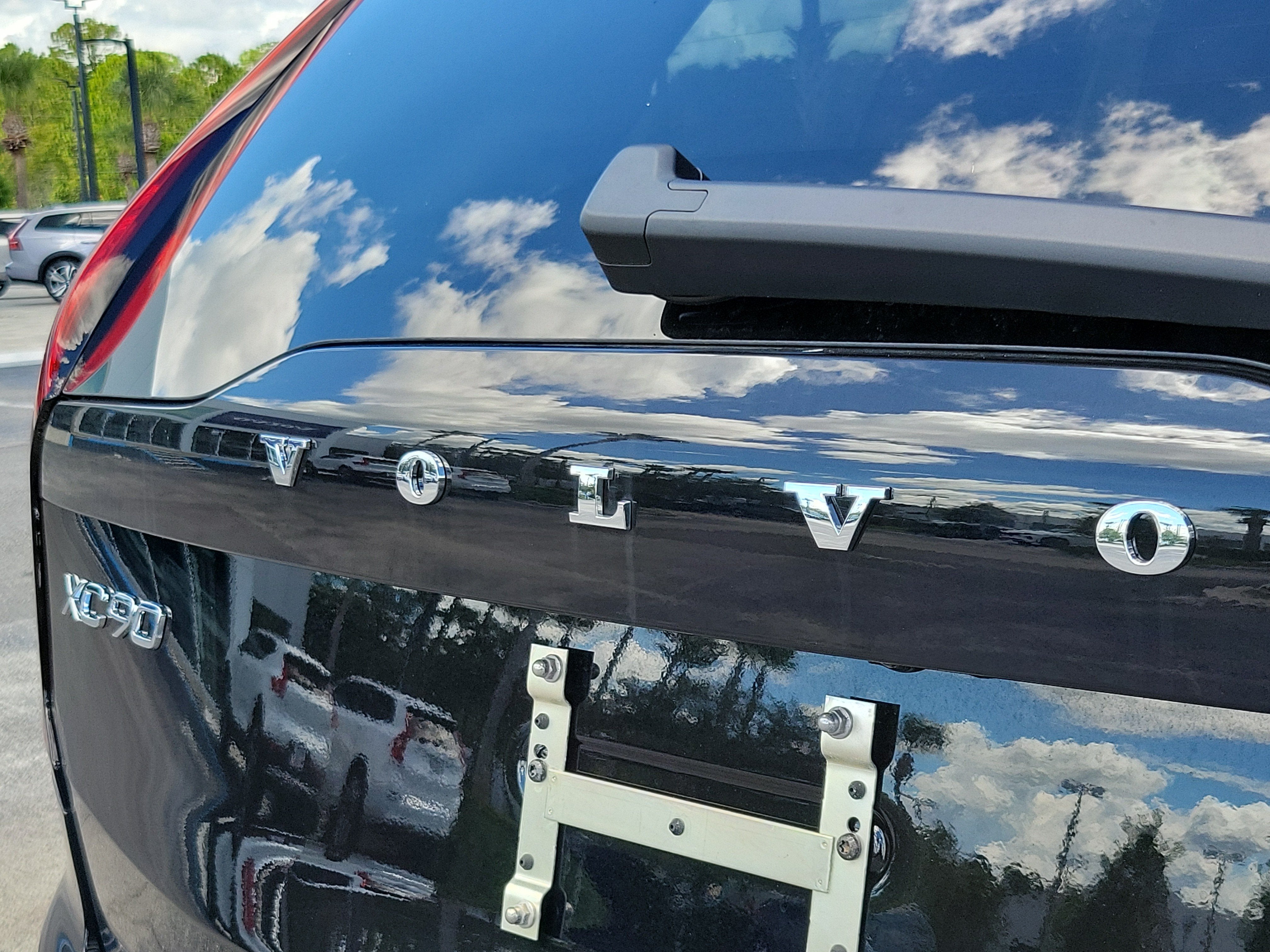 2026 Volvo XC90 Plug-In Hybrid Ultra