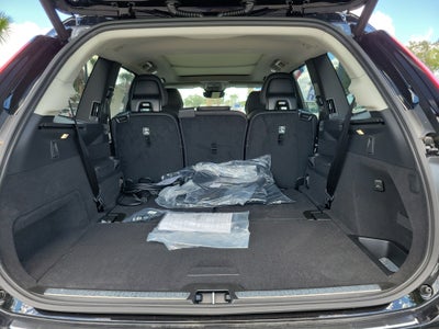 2026 Volvo XC90 Plug-In Hybrid Ultra