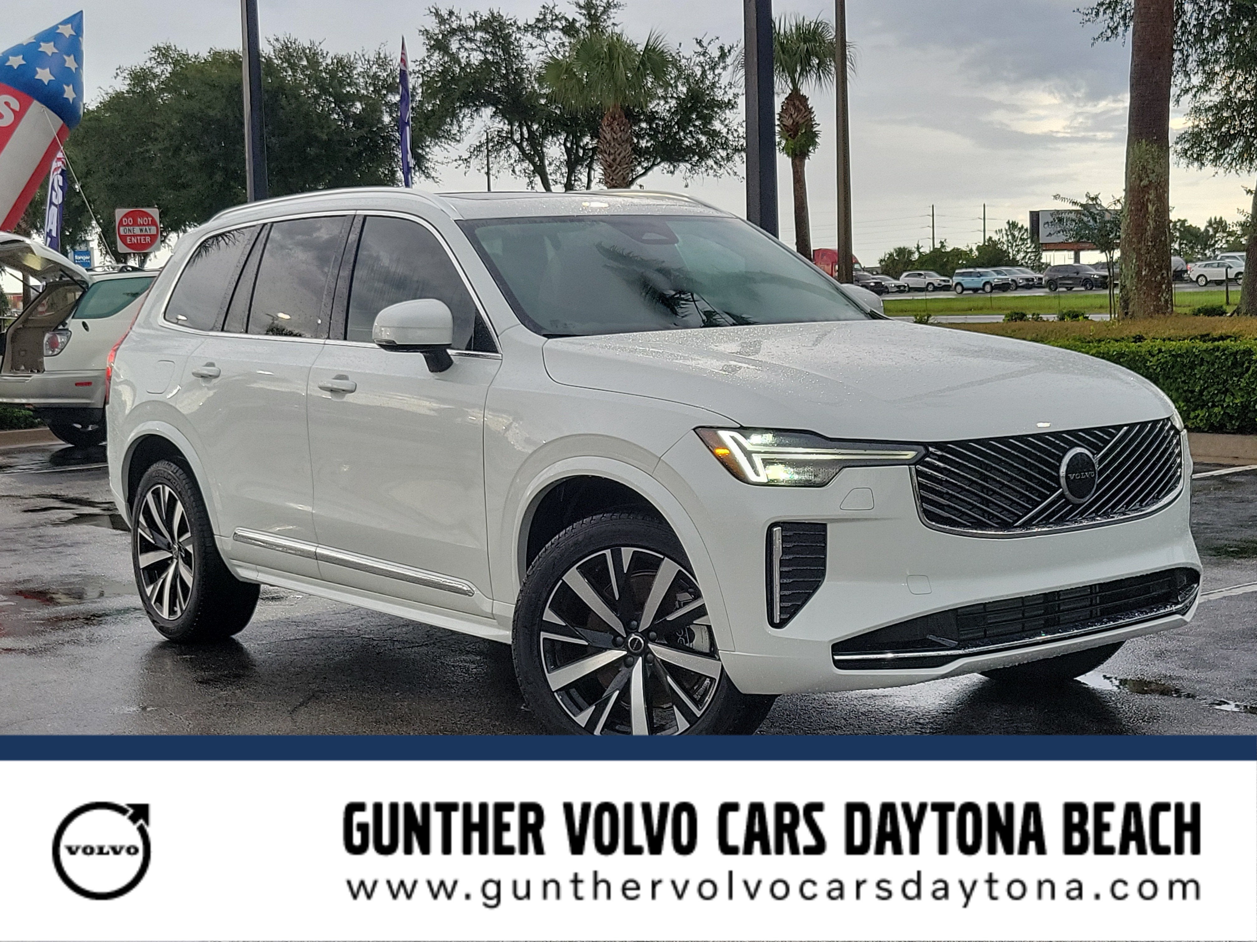 2026 Volvo XC90 Plug-In Hybrid Core