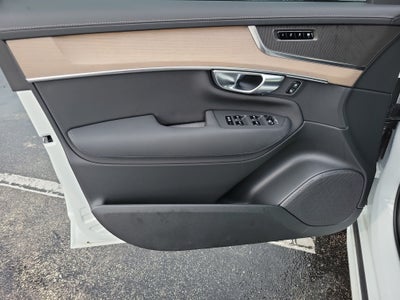 2026 Volvo XC90 Plug-In Hybrid Core
