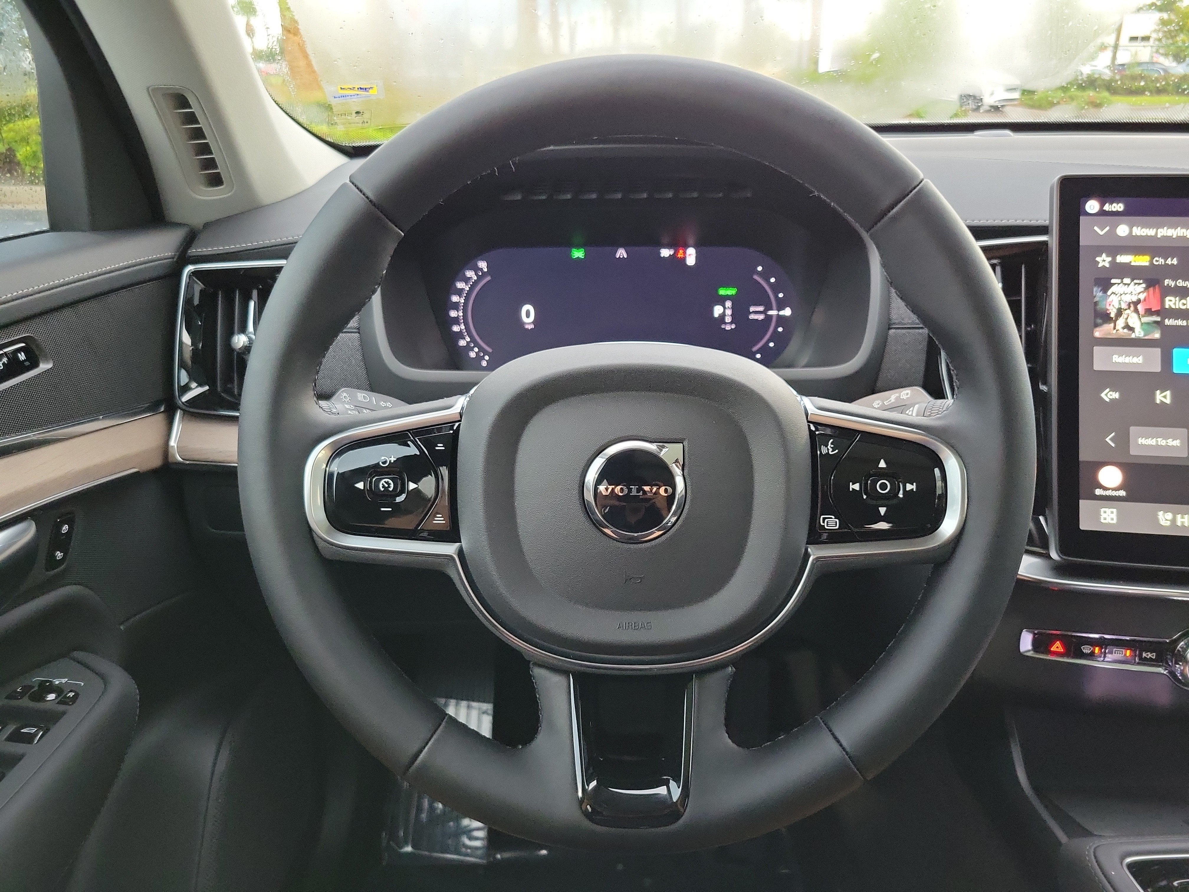 2026 Volvo XC90 Plug-In Hybrid Core