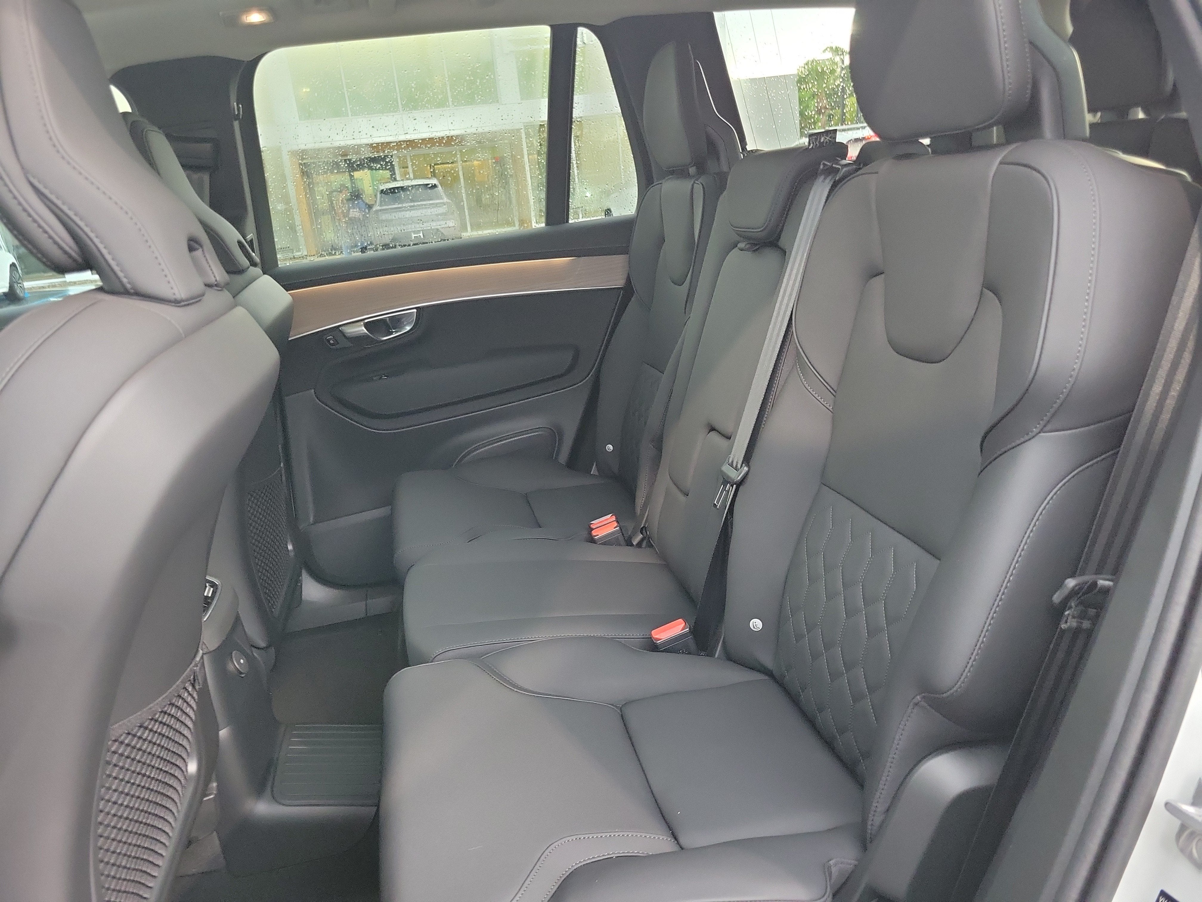 2026 Volvo XC90 Plug-In Hybrid Core