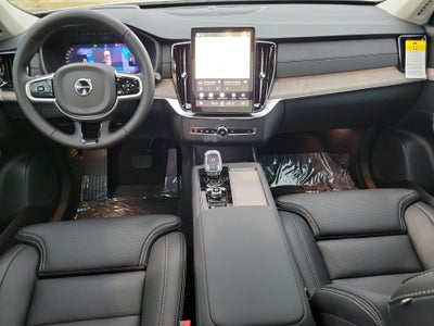 2026 Volvo XC90 Plug-In Hybrid Ultra Dark Theme
