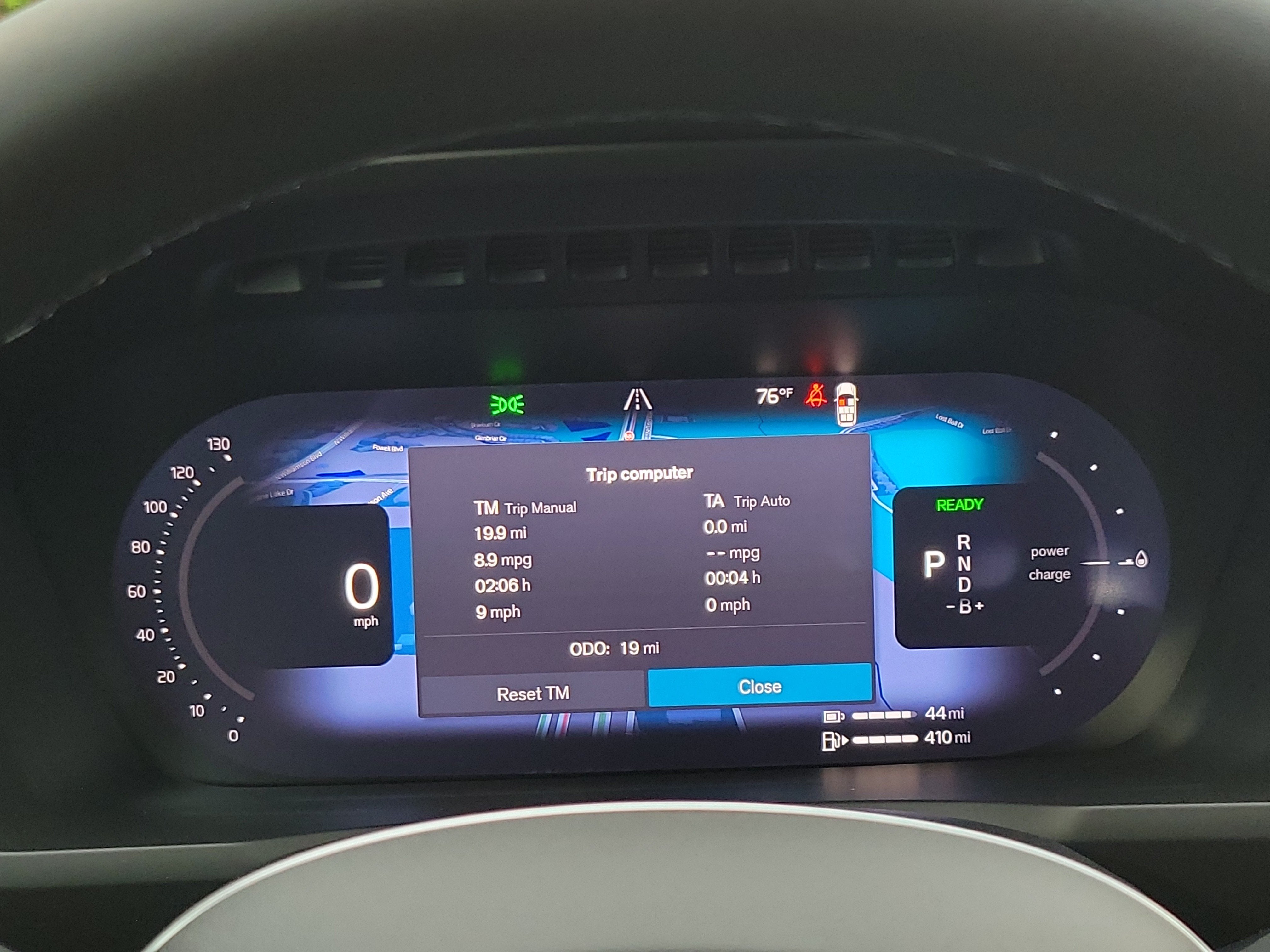 2026 Volvo XC90 Plug-In Hybrid Ultra Dark Theme