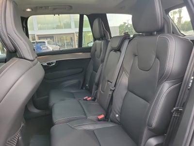 2026 Volvo XC90 Plug-In Hybrid Ultra Dark Theme