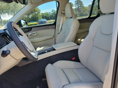 2026 Volvo XC90 Plug-In Hybrid Ultra Dark Theme