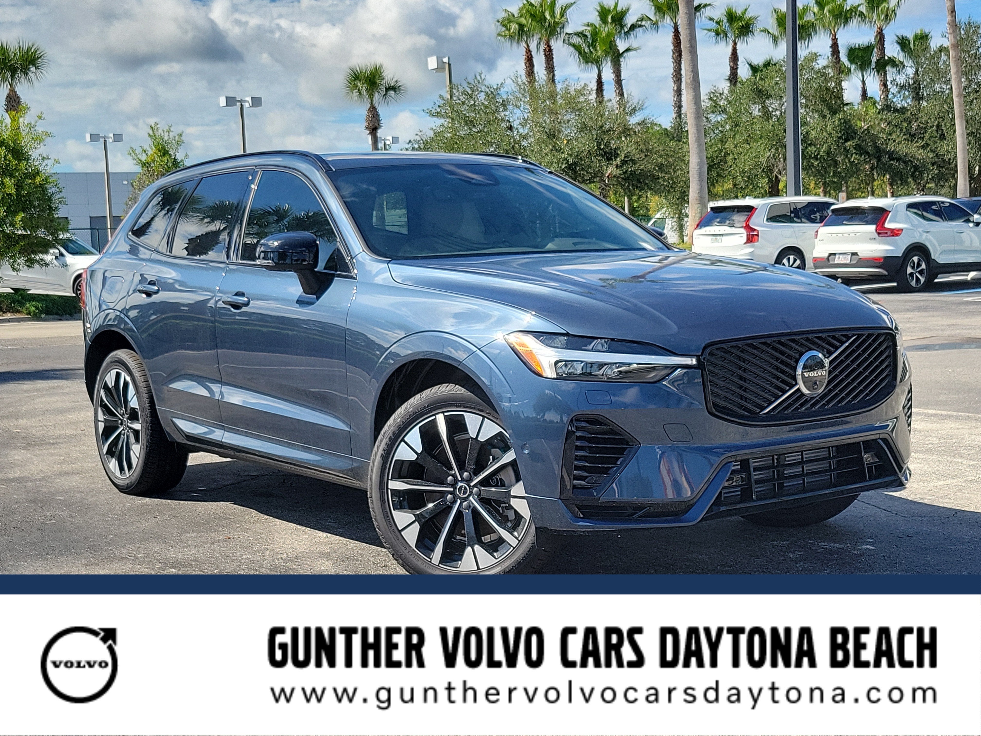 2026 Volvo XC60 Plug-In Hybrid Plus