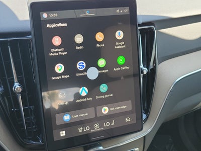2026 Volvo XC60 Plug-In Hybrid Plus
