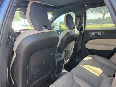 2026 Volvo XC60 Plug-In Hybrid Plus