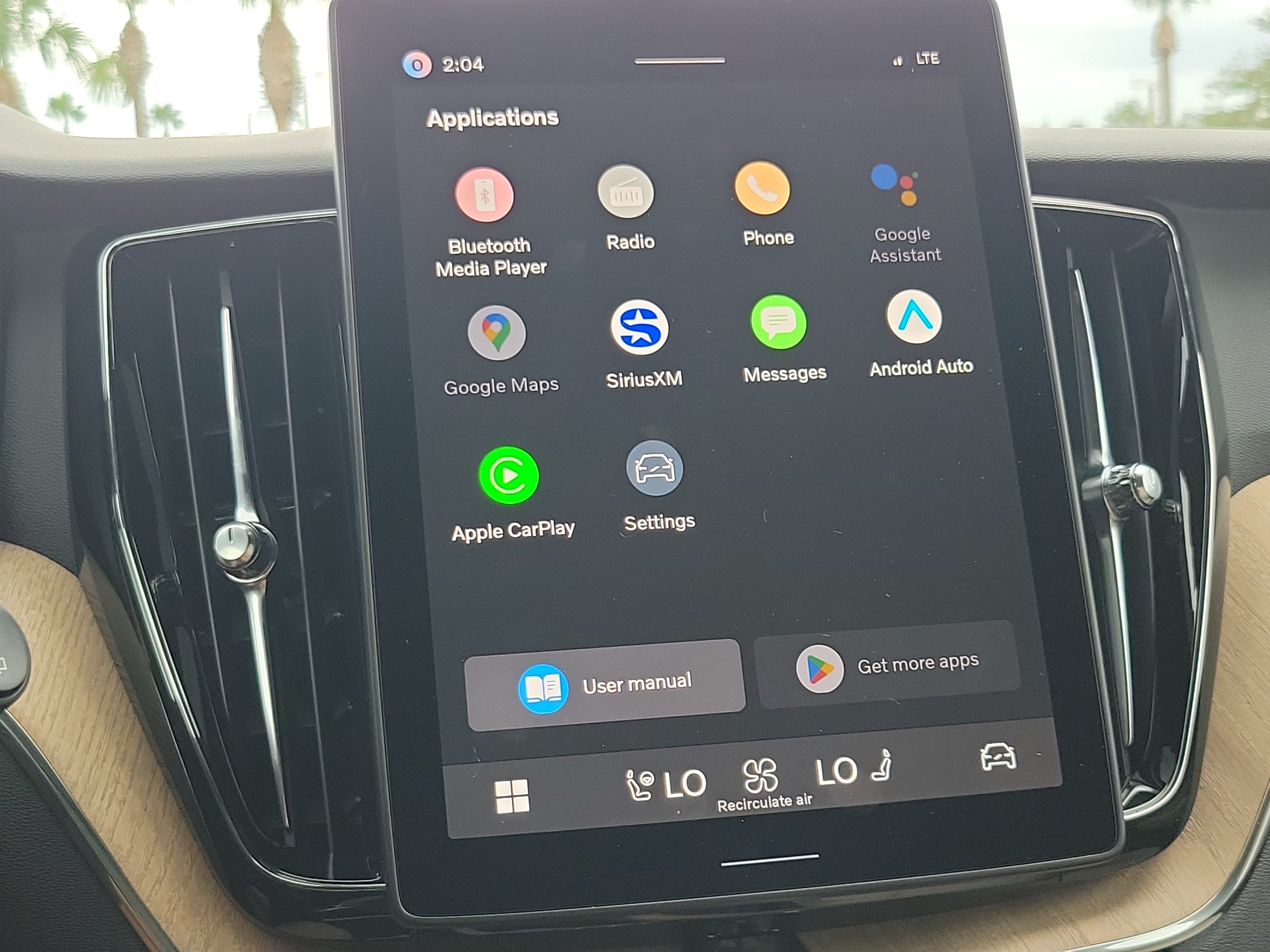 2026 Volvo XC60 Plug-In Hybrid Plus
