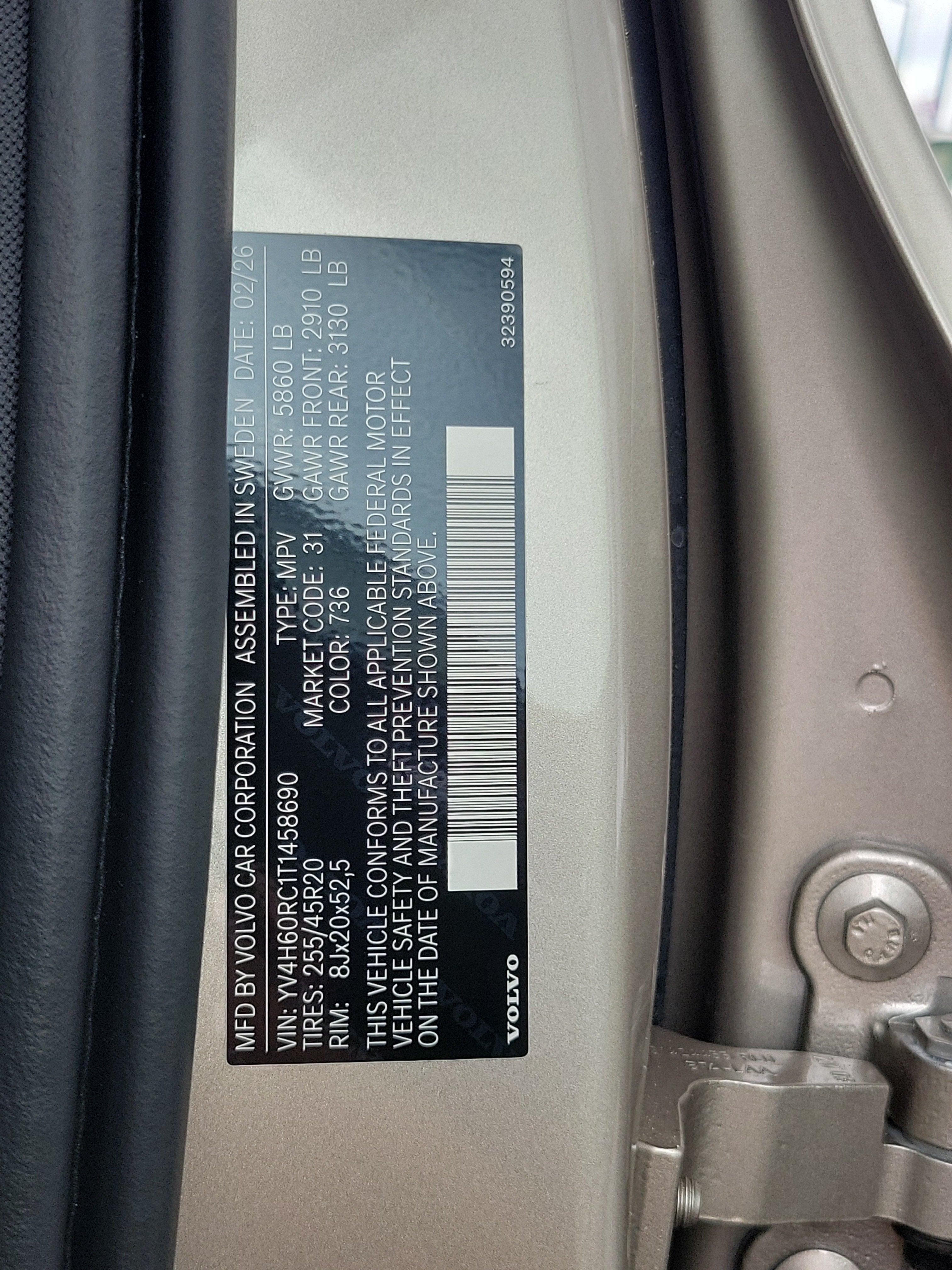 2026 Volvo XC60 Plug-In Hybrid Plus