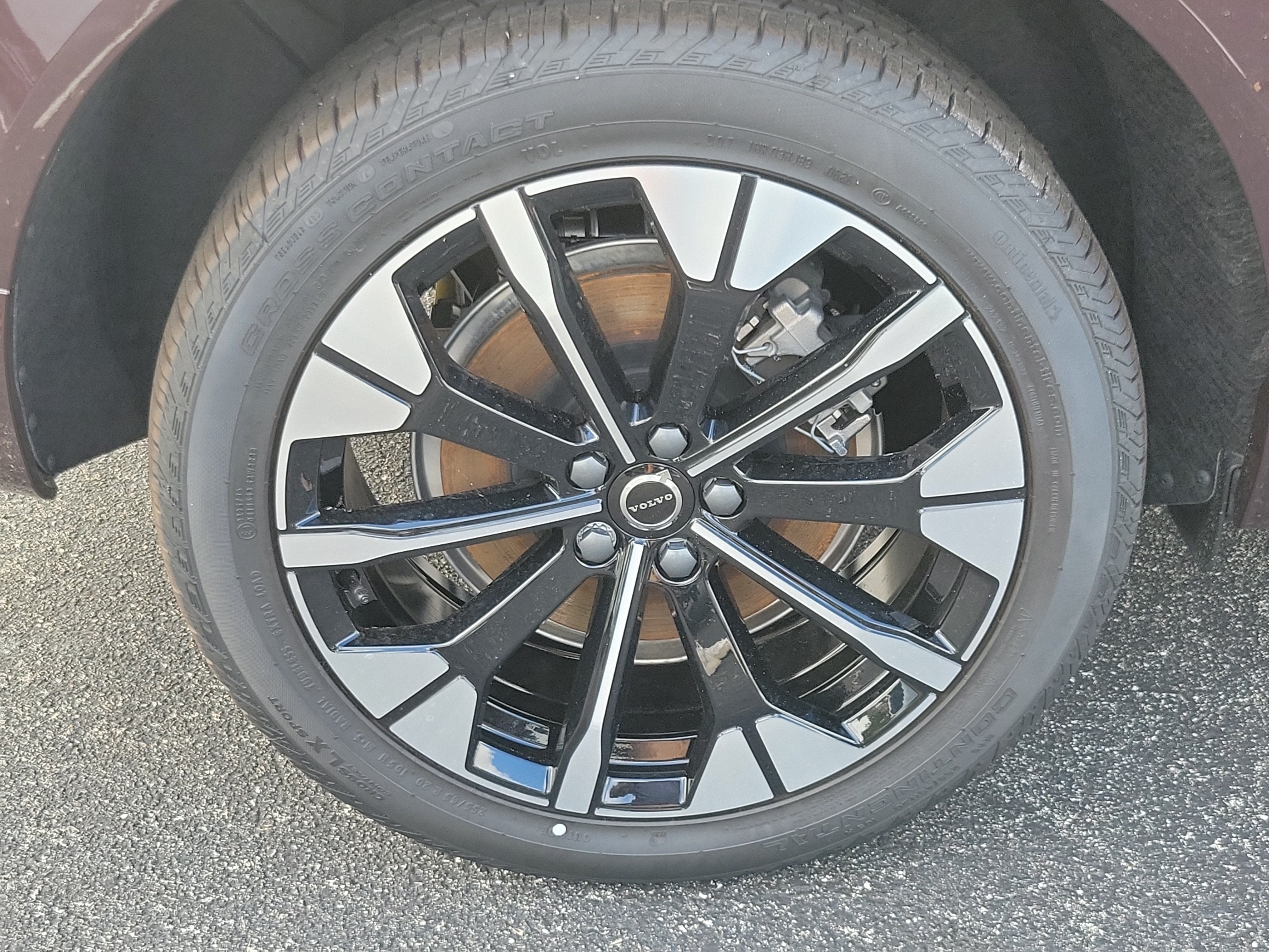 2026 Volvo XC60 Plug-In Hybrid Plus