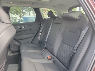2026 Volvo XC60 Plug-In Hybrid Plus