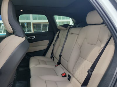 2026 Volvo XC60 Plug-In Hybrid Plus