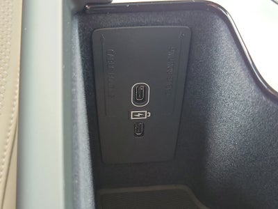 2026 Volvo XC60 Plug-In Hybrid Plus