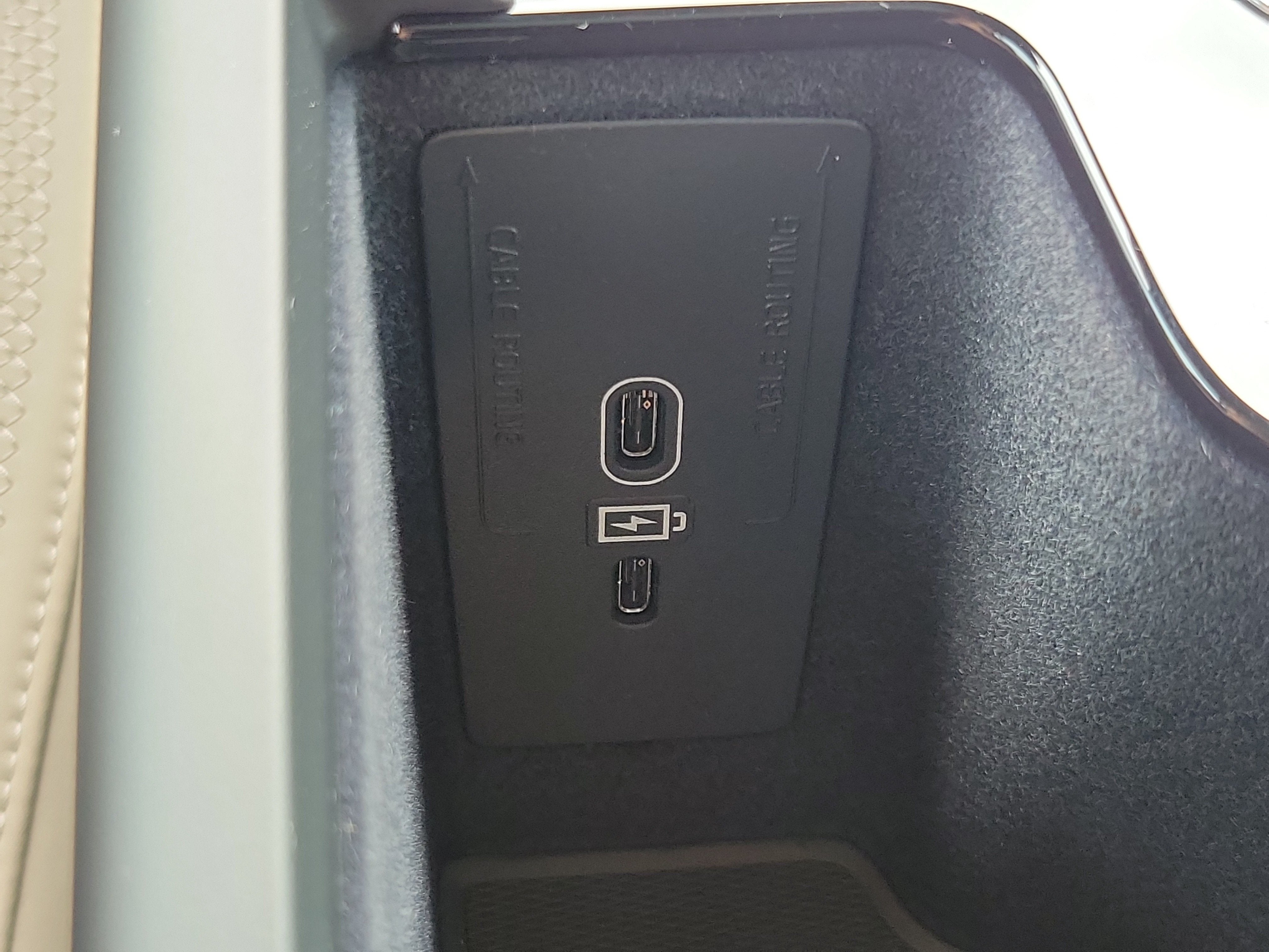 2026 Volvo XC60 Plug-In Hybrid Plus