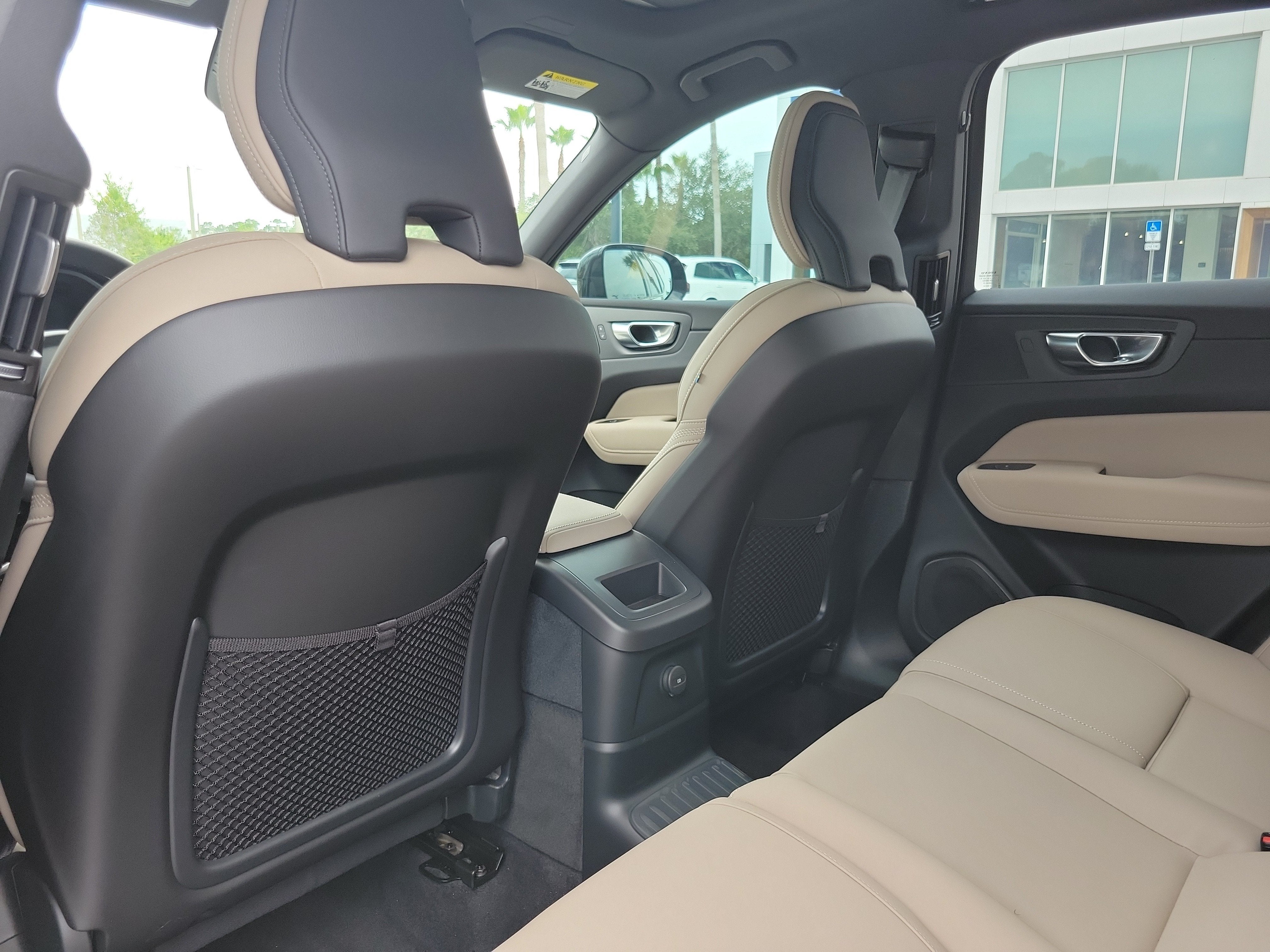 2026 Volvo XC60 Plug-In Hybrid Plus