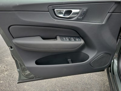 2026 Volvo XC60 Plug-In Hybrid Core
