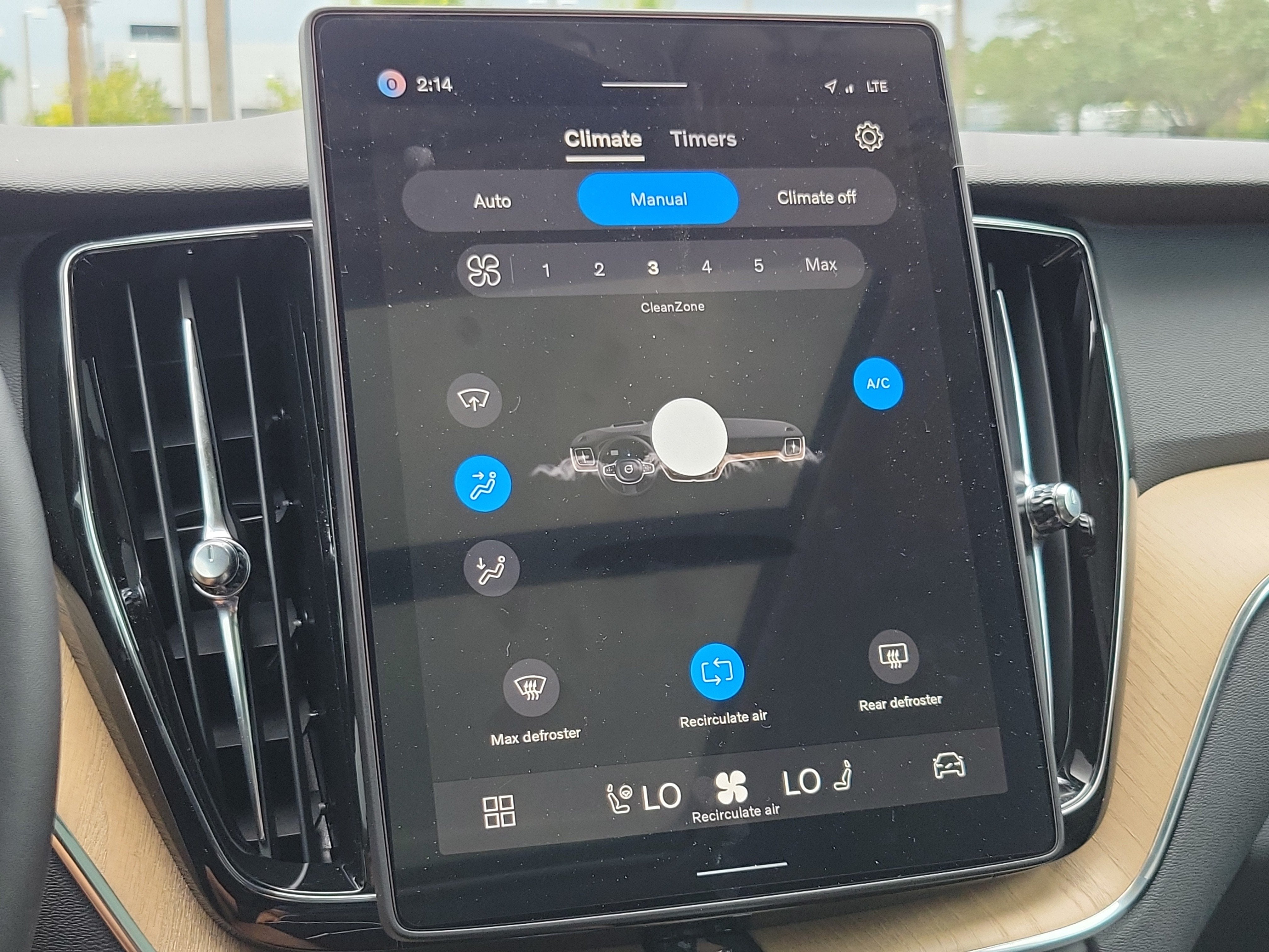 2026 Volvo XC60 Plug-In Hybrid Core