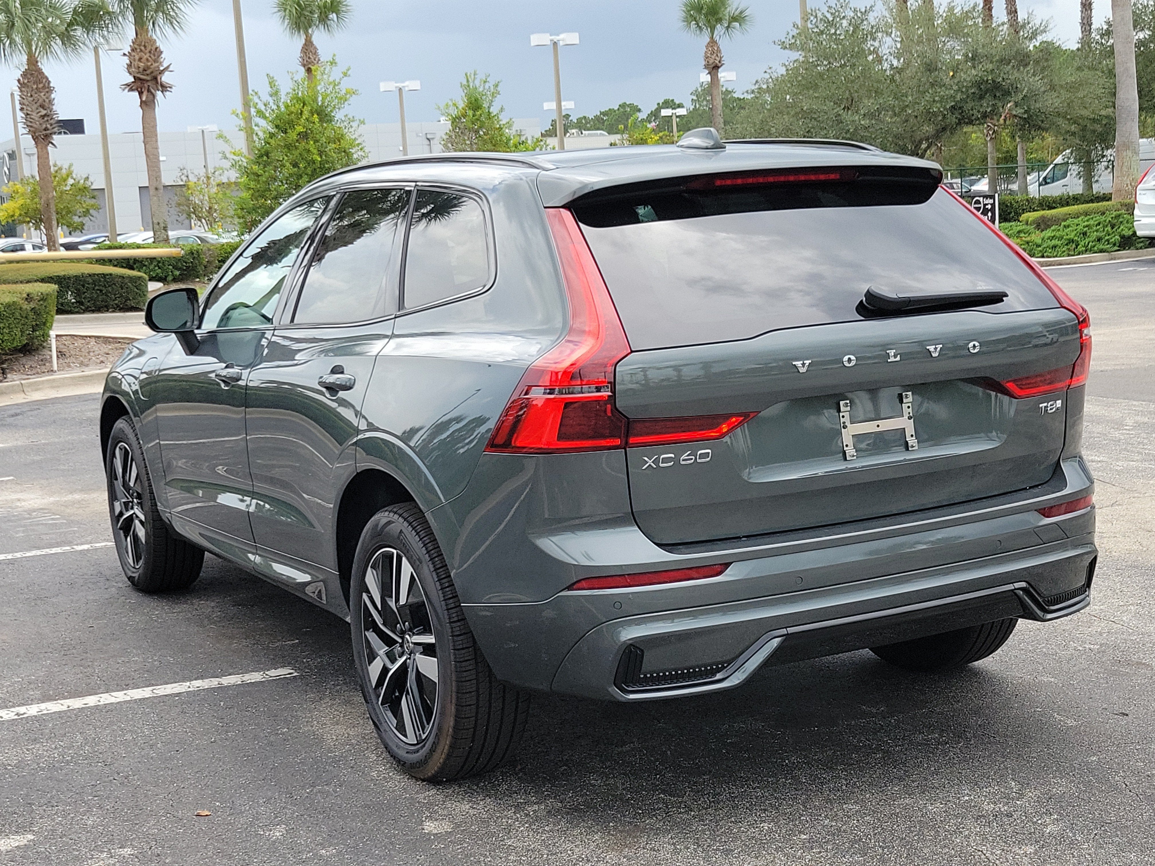 2026 Volvo XC60 Plug-In Hybrid Core