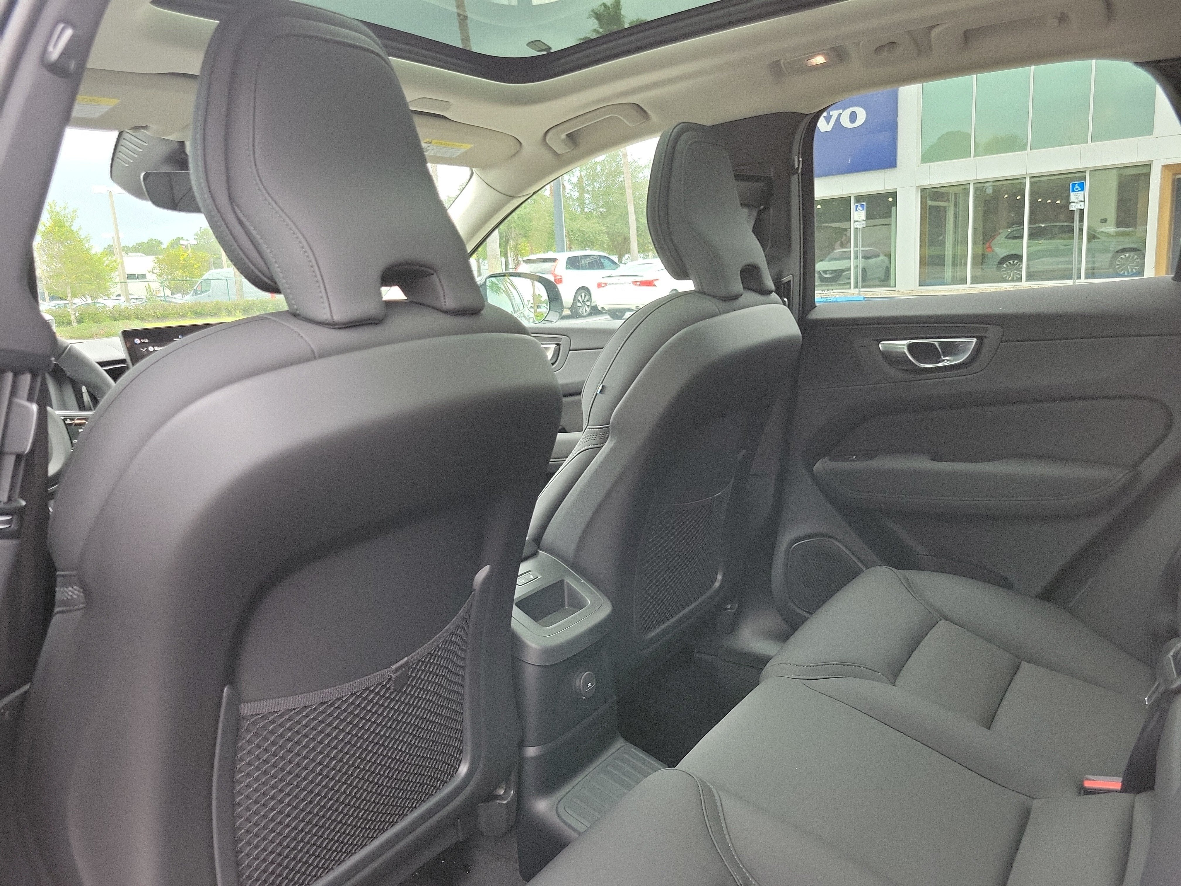 2026 Volvo XC60 Plug-In Hybrid Core