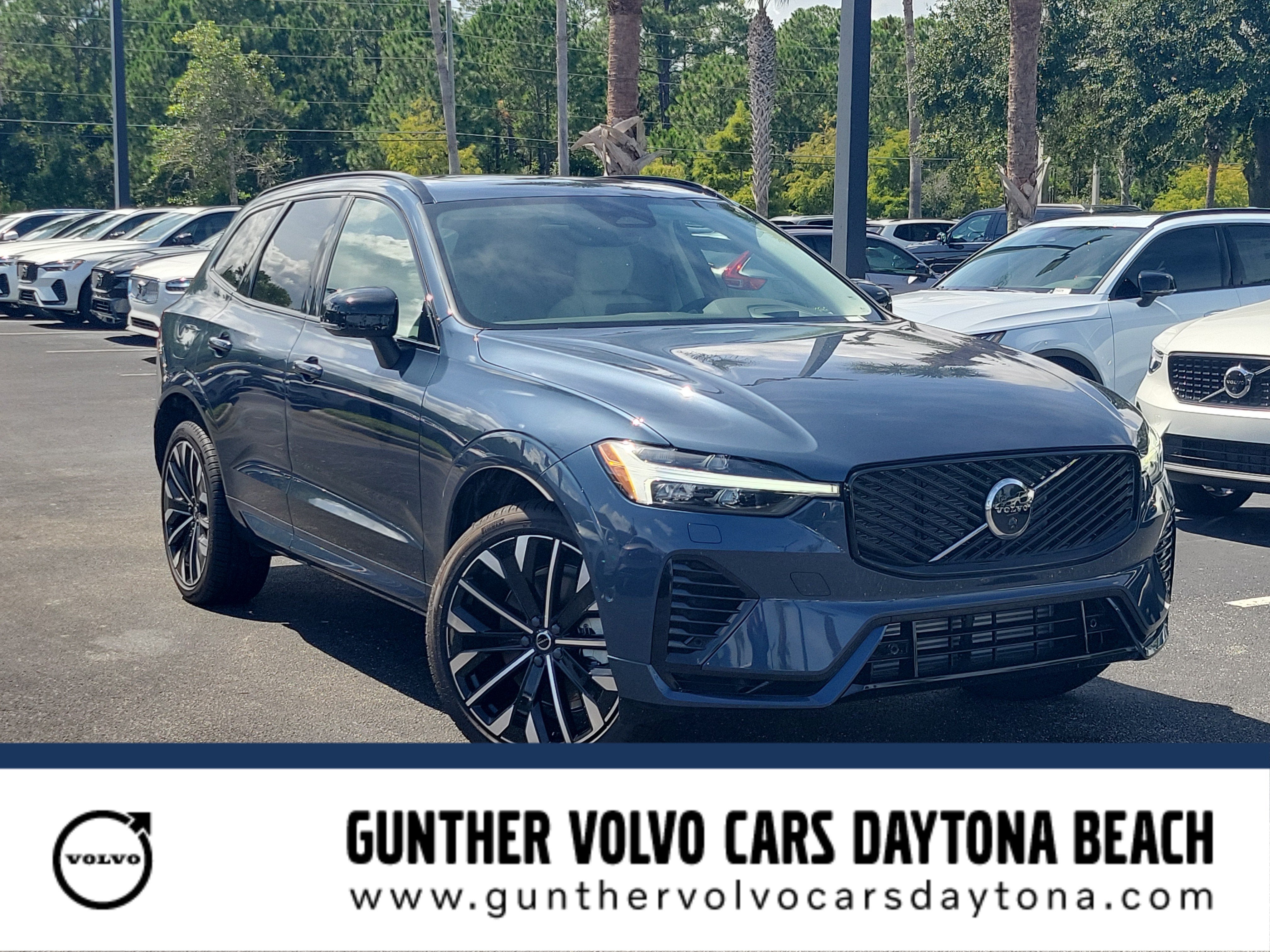 2026 Volvo XC60 Plug-In Hybrid Ultra