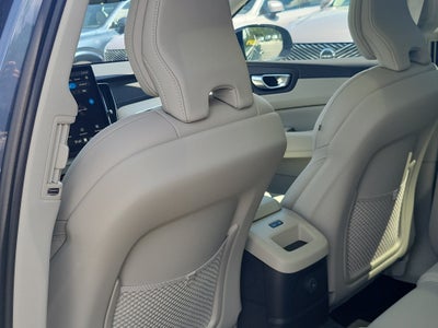 2026 Volvo XC60 Plug-In Hybrid Ultra