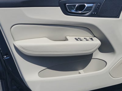 2026 Volvo XC60 Plug-In Hybrid Ultra