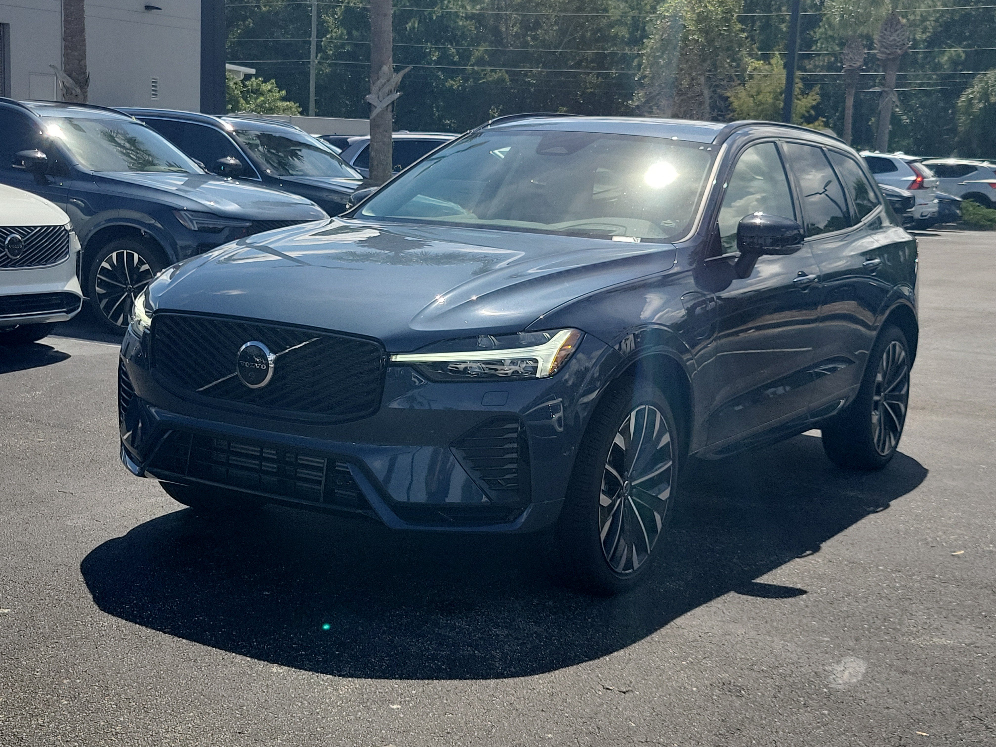 2026 Volvo XC60 Plug-In Hybrid Ultra
