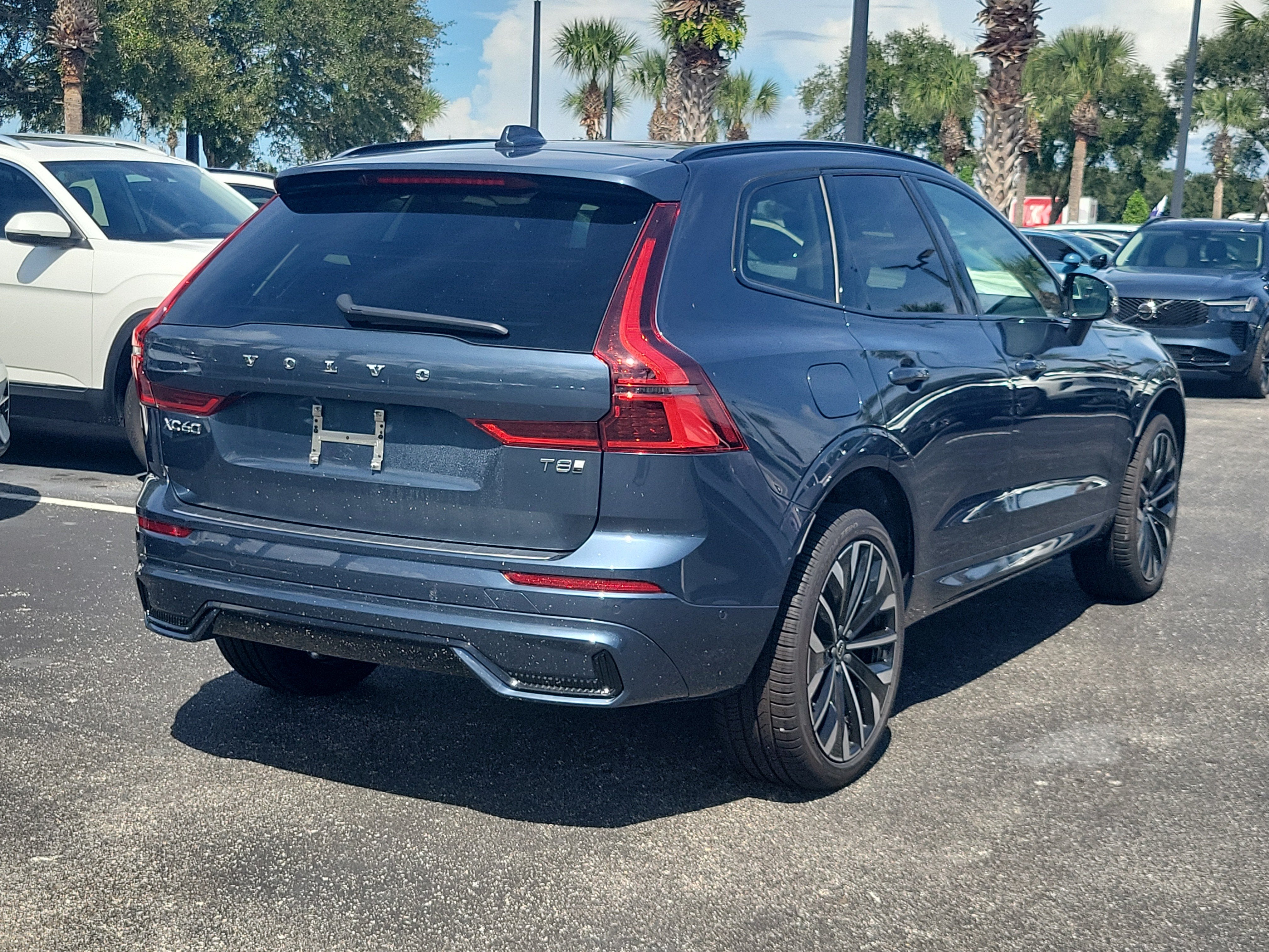 2026 Volvo XC60 Plug-In Hybrid Ultra