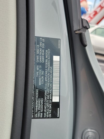 2026 Volvo XC60 Plug-In Hybrid Ultra