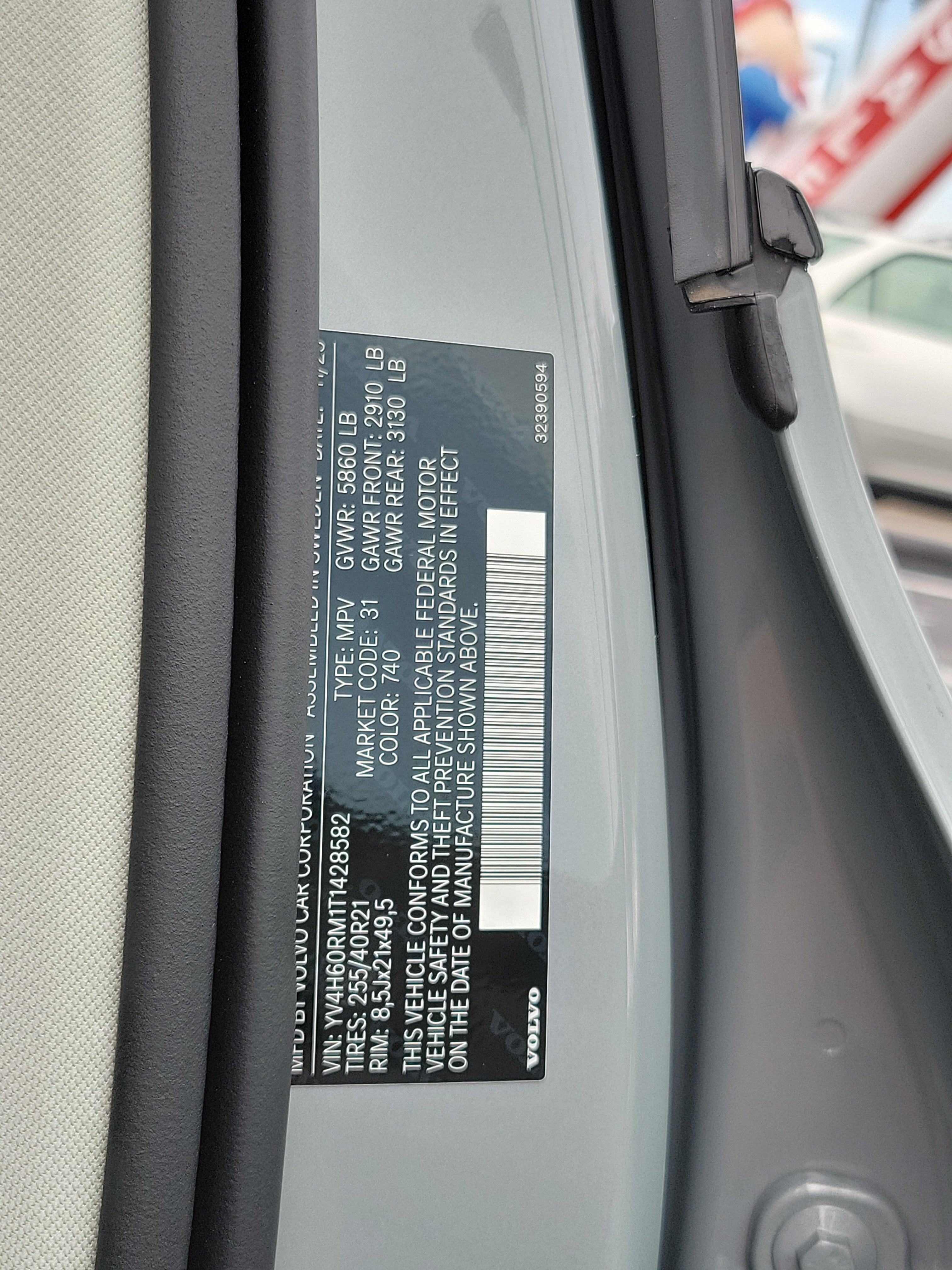 2026 Volvo XC60 Plug-In Hybrid Ultra