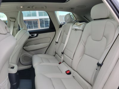 2026 Volvo XC60 Plug-In Hybrid Ultra