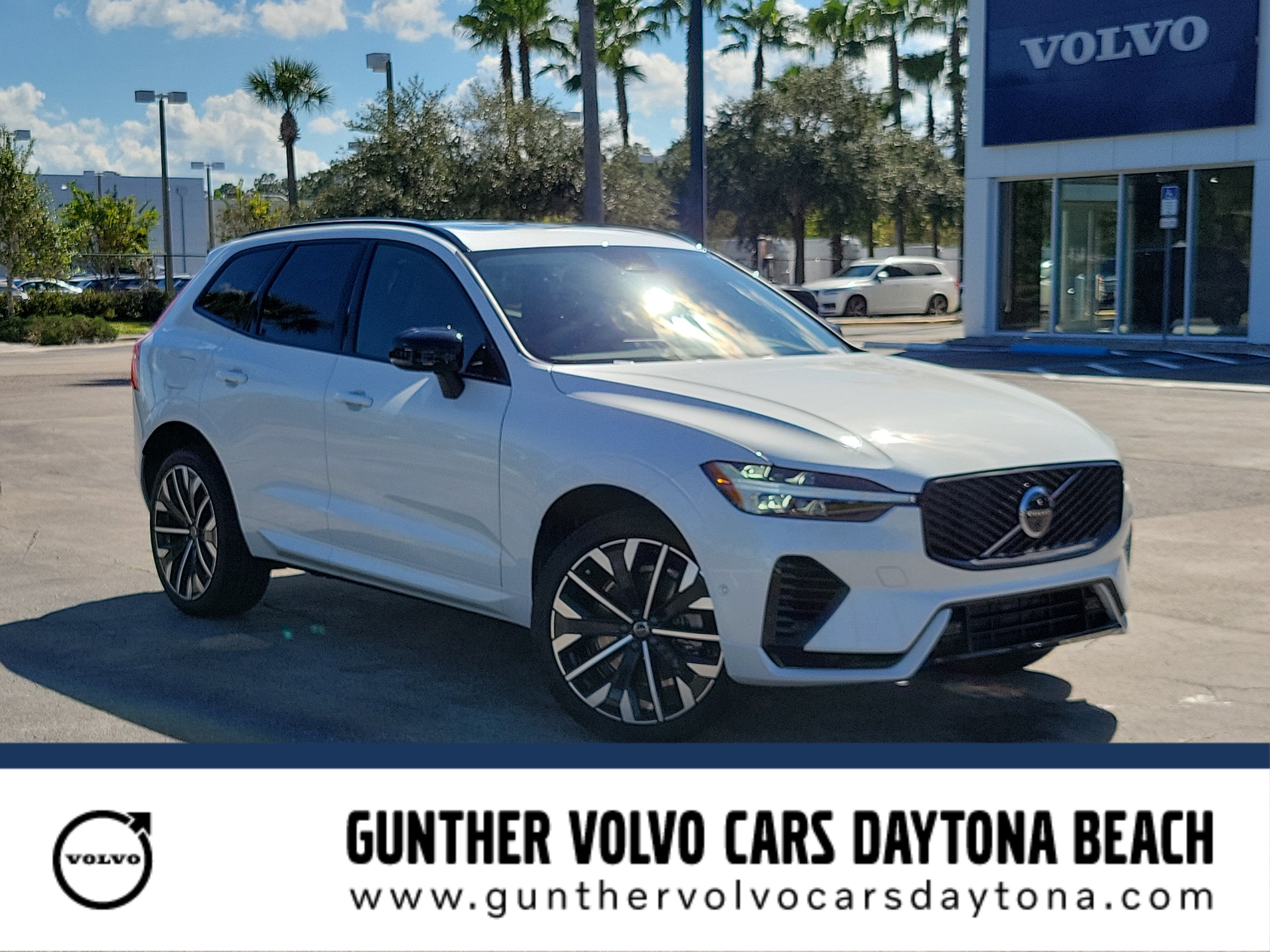 2027 Volvo XC60 Plug-In Hybrid Ultra