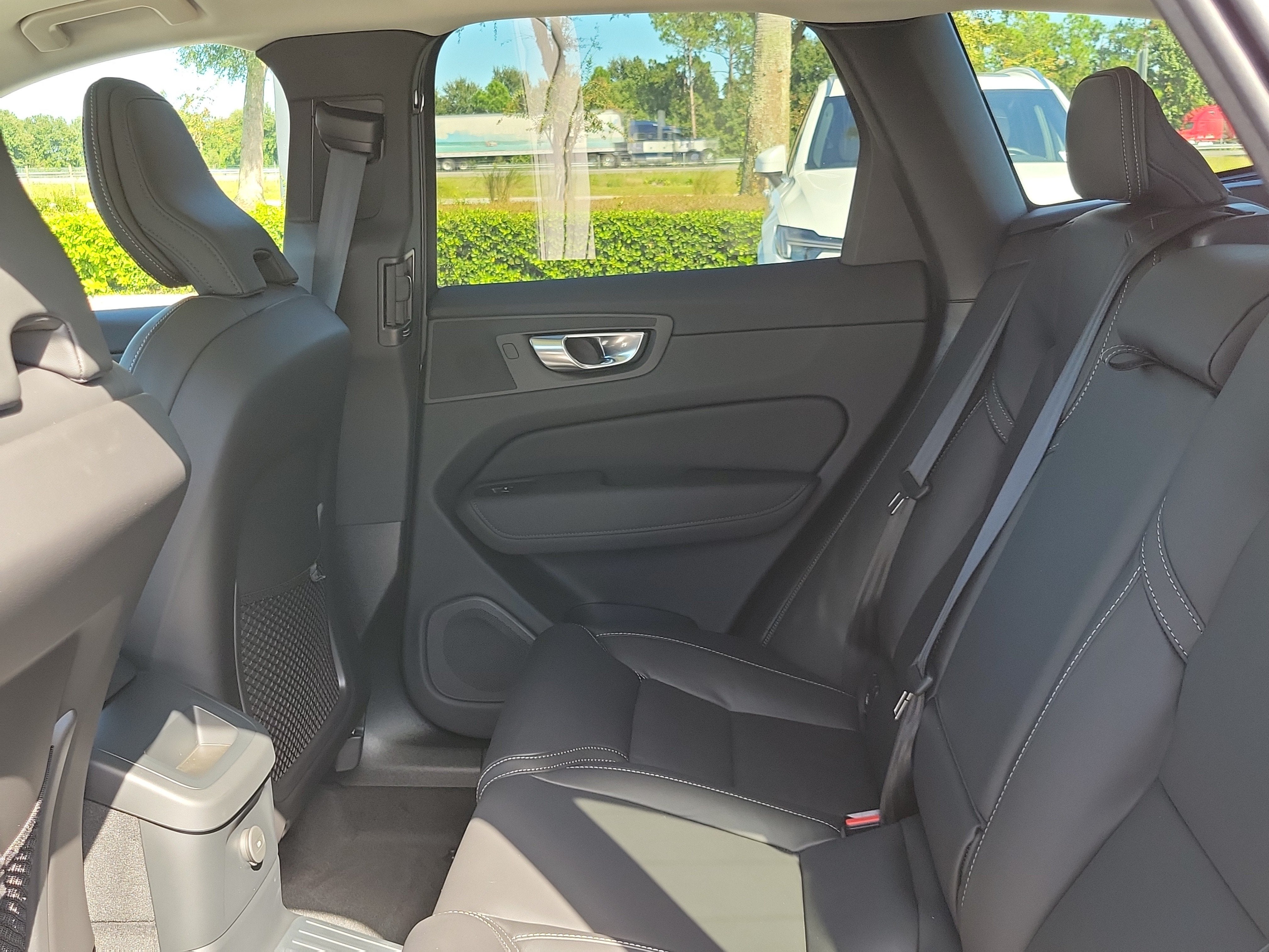 2027 Volvo XC60 Plug-In Hybrid Ultra