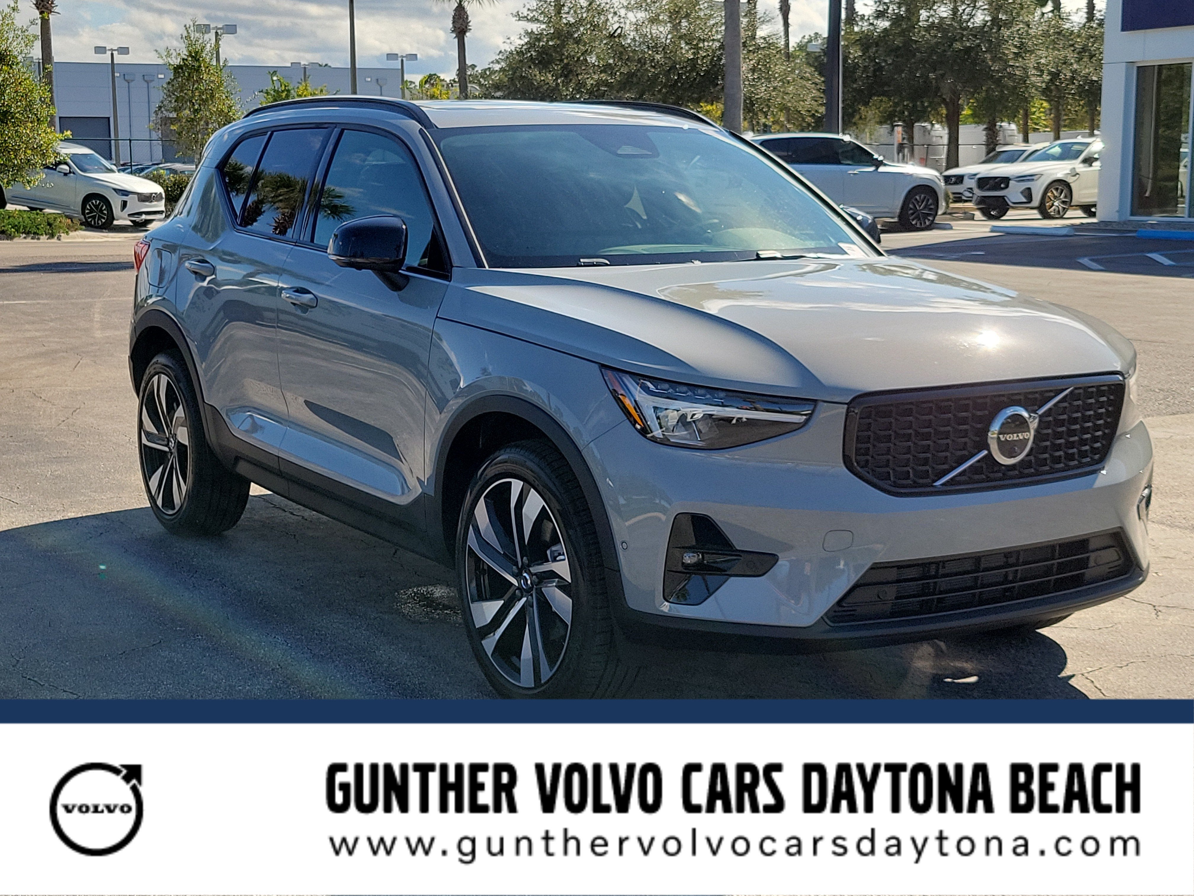2026 Volvo XC40 Plus