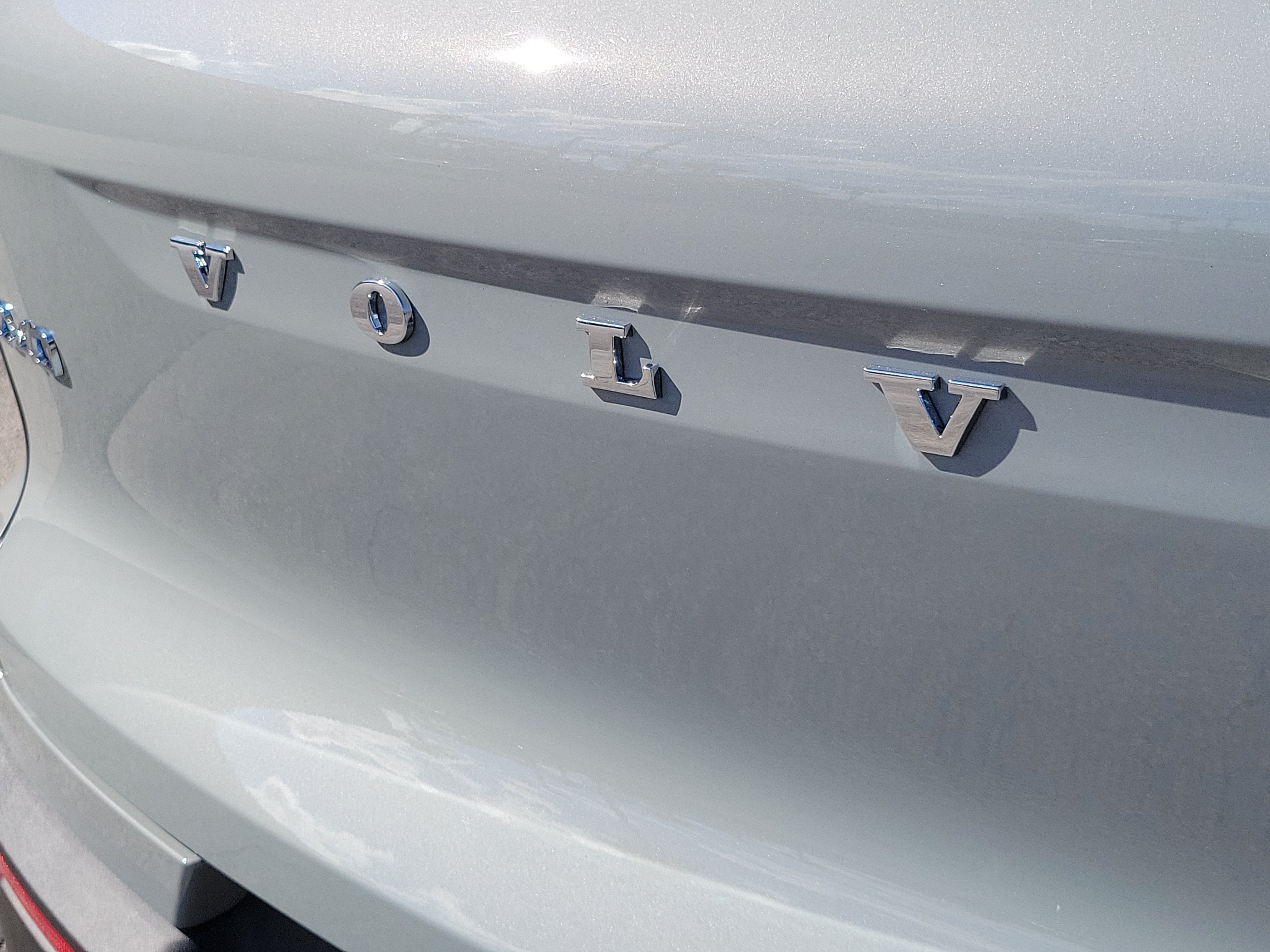 2026 Volvo XC40 Plus